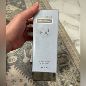 SkinMedica Ha5 rejuvenating hydrator- brand new never opened